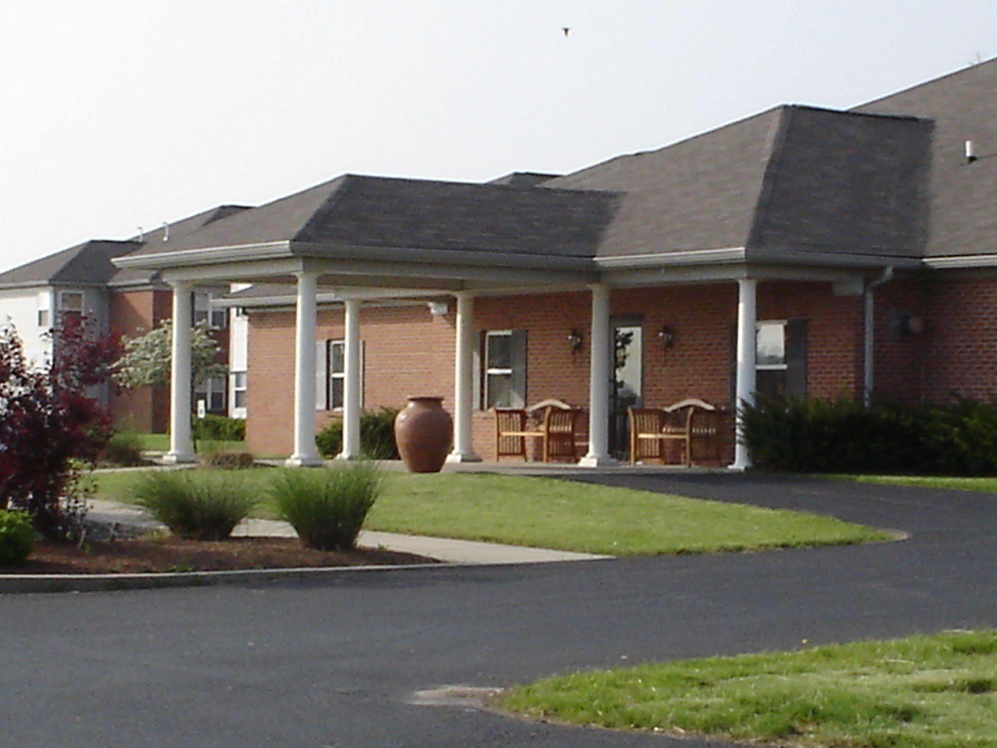 Charwood Suites Columbus Exterior foto